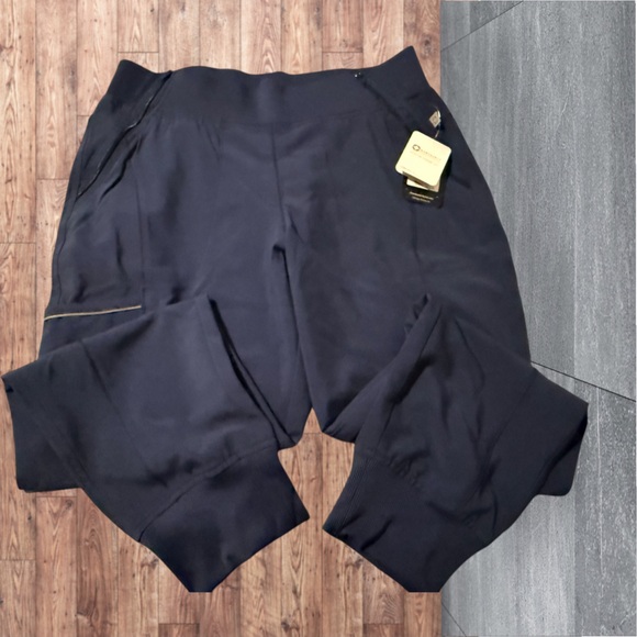 Cherokee Scrub Pants - Picture 4 of 5